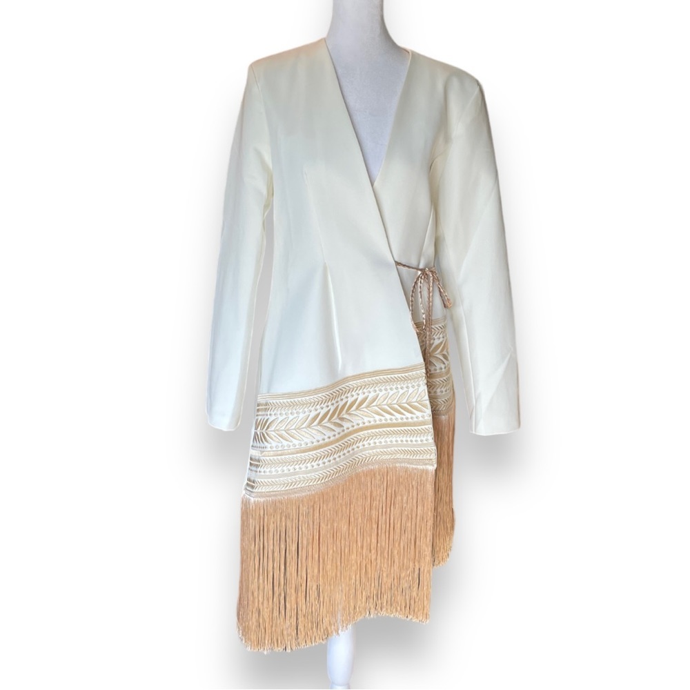 TWO TWIN STYLE White Geometric Embroidered Fringe Blazer Dress Size Lareg - Picture 4 of 15